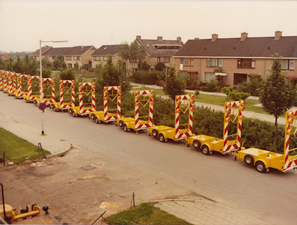 Ontwikkeling en productie van eerste vluchtstrookwagen in Nederland