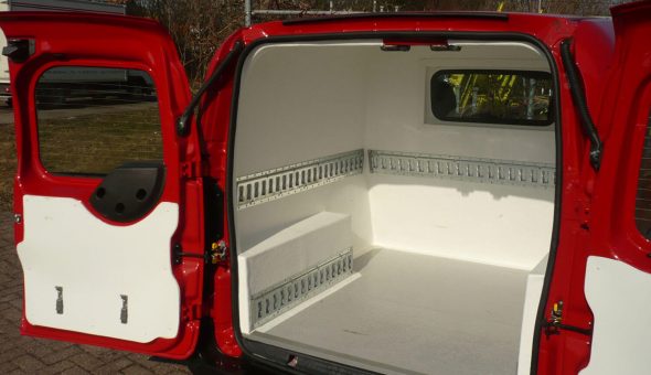 Fiat Fiorino voorzien van isolatiekit voor koeling en isolatie