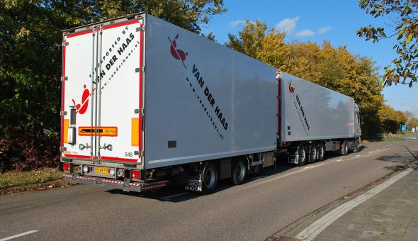 LZV vrachtwagen combinatie met DAF trekker