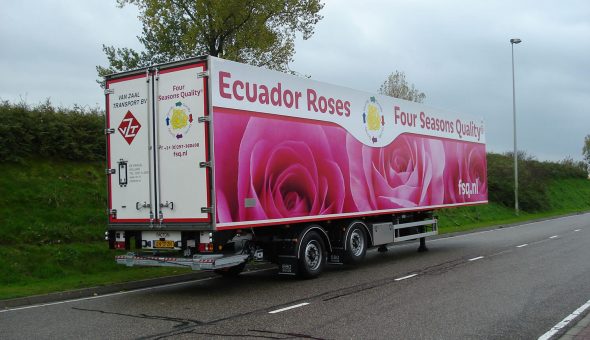 Isotherm oplegger voor bloemen transport met Pacton chassis - van zaal transport