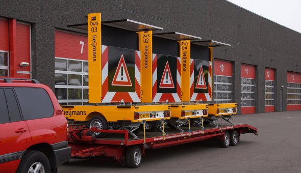 Full-colour tekstwagen voor Heijmans Wegen met solar laadregelaar en Traffic Fleet