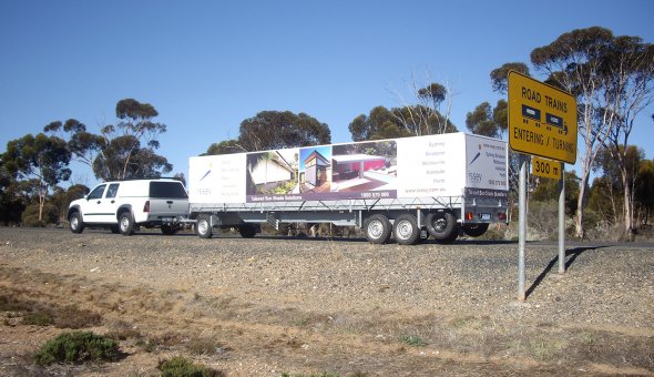 Australische klant geimporteerd Nederlands schamelwagen van EBO van Weel B.V.