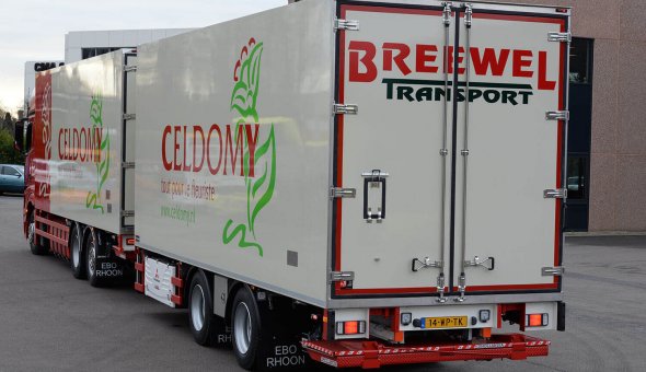 Geisoleerde carrosserie combinatie voor Breewel Transport opgebouwd op Mercedes Actros