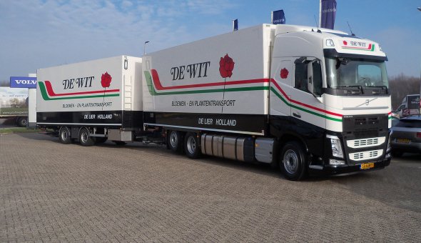 Isotherm combinatie opgebouwd op en Volvo FH voor A. de Wit transport voorzien van TRS koeling