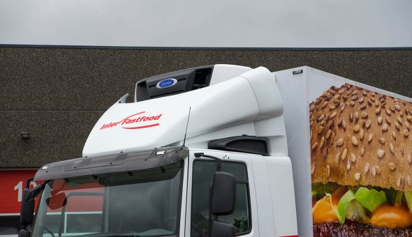 Nieuwe Isotherm opbouw voor Inter Fastfood opgebouwd op een DAF LF voor de levering van FEBO vestigingen