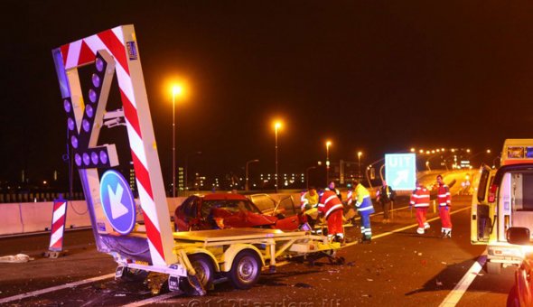 Schade en reparatie van actiewagens, tekstwagens en botsabsorbers