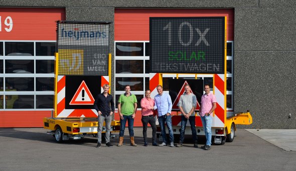 Heijmans Materieelbeheer investeert in tien solar tekstwagens