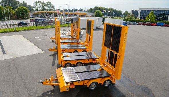 Heijmans Materieelbeheer investeert in tien solar tekstwagens