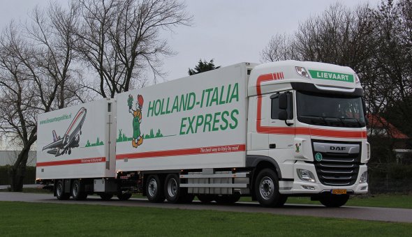 10x isotherm vrachtwagen combinatie voor Lievaart Transport