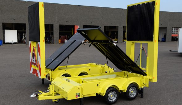 2x Tekstwagen Solar geleverd aan Versluys Verkeerstechniek