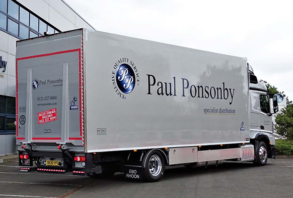 Tweede geïsoleerde carrosserie Paul Ponsomby UK (7)