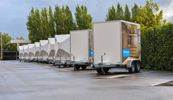 9x Gesloten aanhangwagens voor Tieleman Keukens