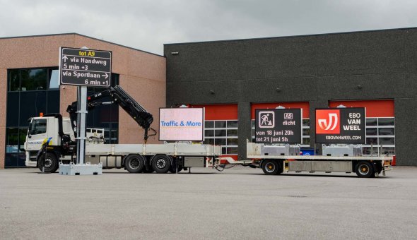 Mobiele Bermdrips voor weergave Actuele Reistijd informatie SAA5 - Amsterlveen VEENIX