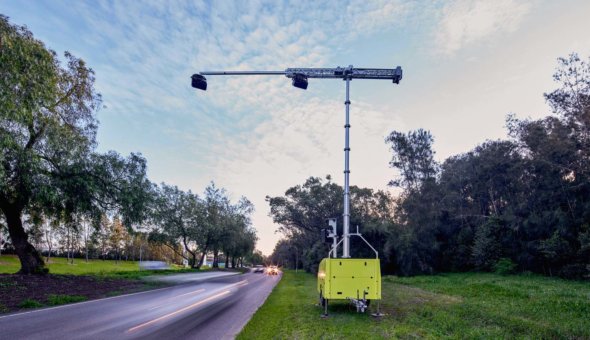 Slimme camera's voor handhaving op gebruik van smartphone en afgeleid rijden