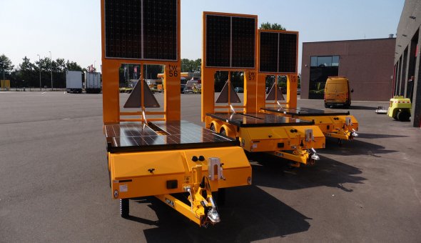 80x80 pixels VMS-trailer for construction company Heijmans on solar energy