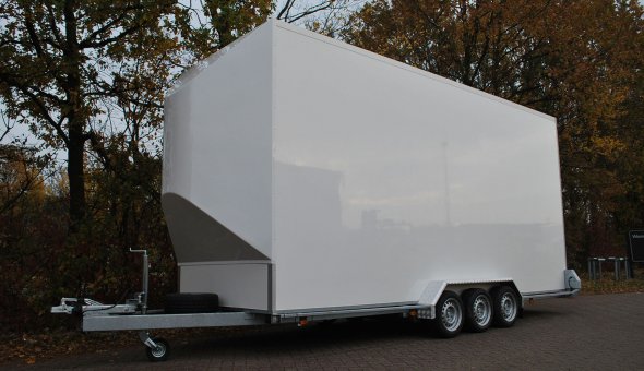 Box van trailer built for transport of flowers with Load-lok rails