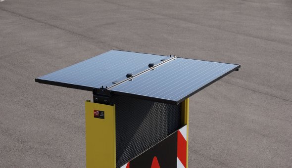 CO2 neutral VMS-trailer equiped with solar energy and controlled via Traffic Fleet