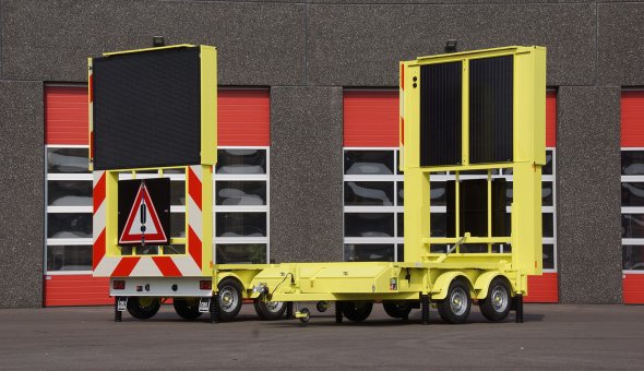 City counsel Amsterdam invest in four full-colour VMS-trailer wit 112x80 pixels