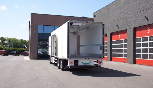 Custom made refrigerated truck bodies with polyester isolated box