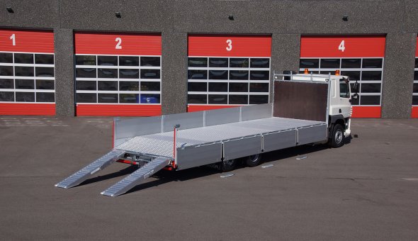 Heavy Duty platform truck bodies with alumium sides and hardwood