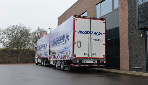 Isotherm truck combination on Mercedes Actros with Thermoking cooling and Draco Sneek trailer