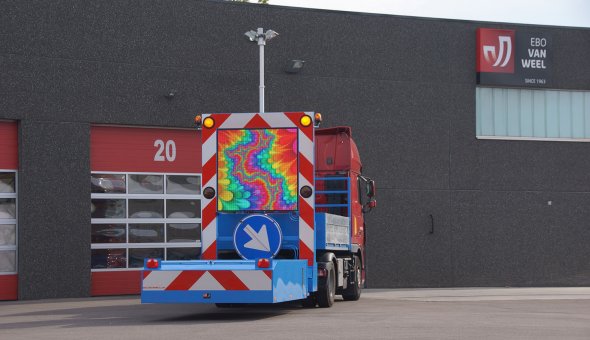 Transpo-Nuth acquires Truck Mounted Attenuator TMA 100K with full-colour 80 x 80 pixels LED display