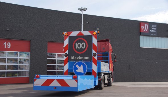 Transpo-Nuth acquires Truck Mounted Attenuator TMA 100K with full-colour 80 x 80 pixels LED display