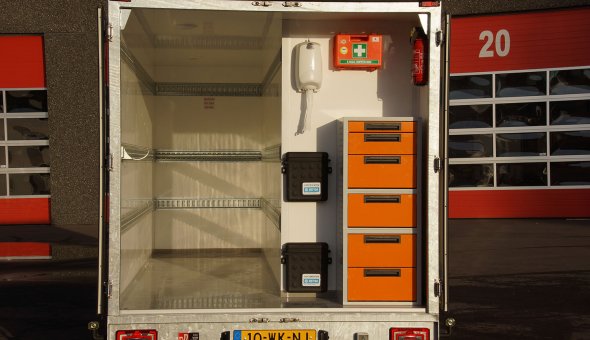 Twin axle custom made box van trailer built vor Reym Industrial Services