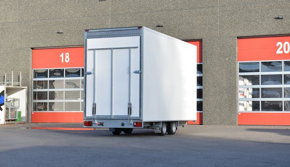 Two axle flower trailer with WAP axles and Plywood panels