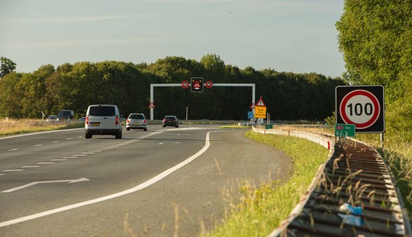 Temporary lane signalling - TLS acquired by Traffic & More for maintenance activities on the Afsluitdijk